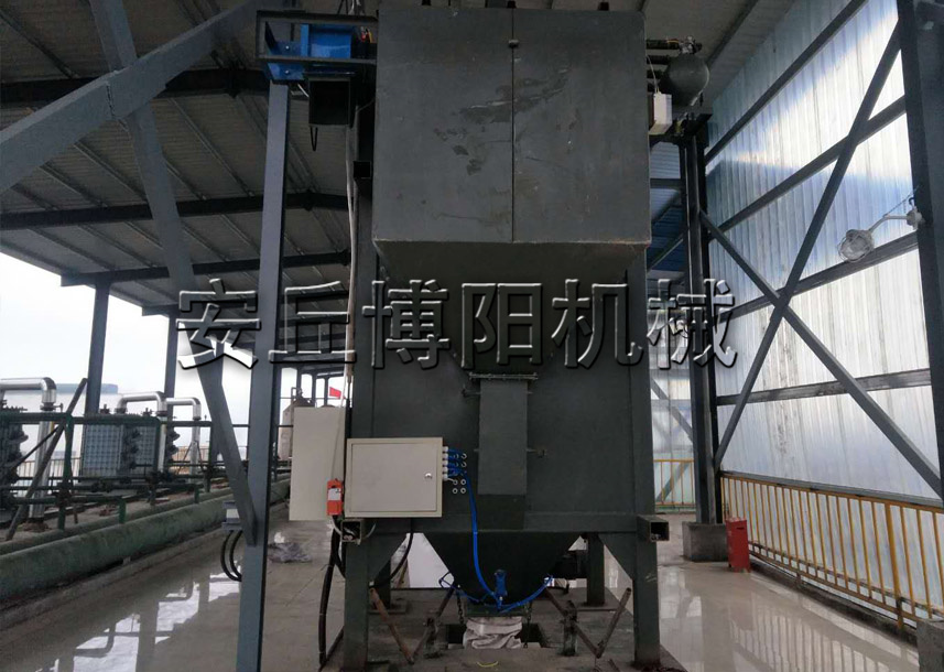 除塵灰噸袋拆包機(jī)的具體優(yōu)勢(shì)主要有哪些？