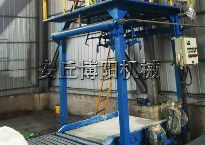 氫氧化鈉噸袋包裝機(jī)結(jié)構(gòu)與特點(diǎn)是什么？