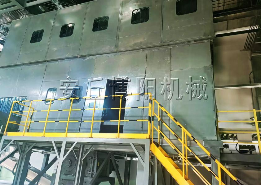 電解鋁全自動(dòng)噸袋破袋機(jī)可以配套哪些設(shè)備呢？